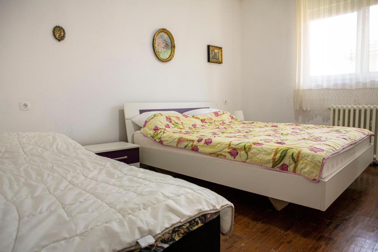 Apartment Monica Nikšić Bagian luar foto
